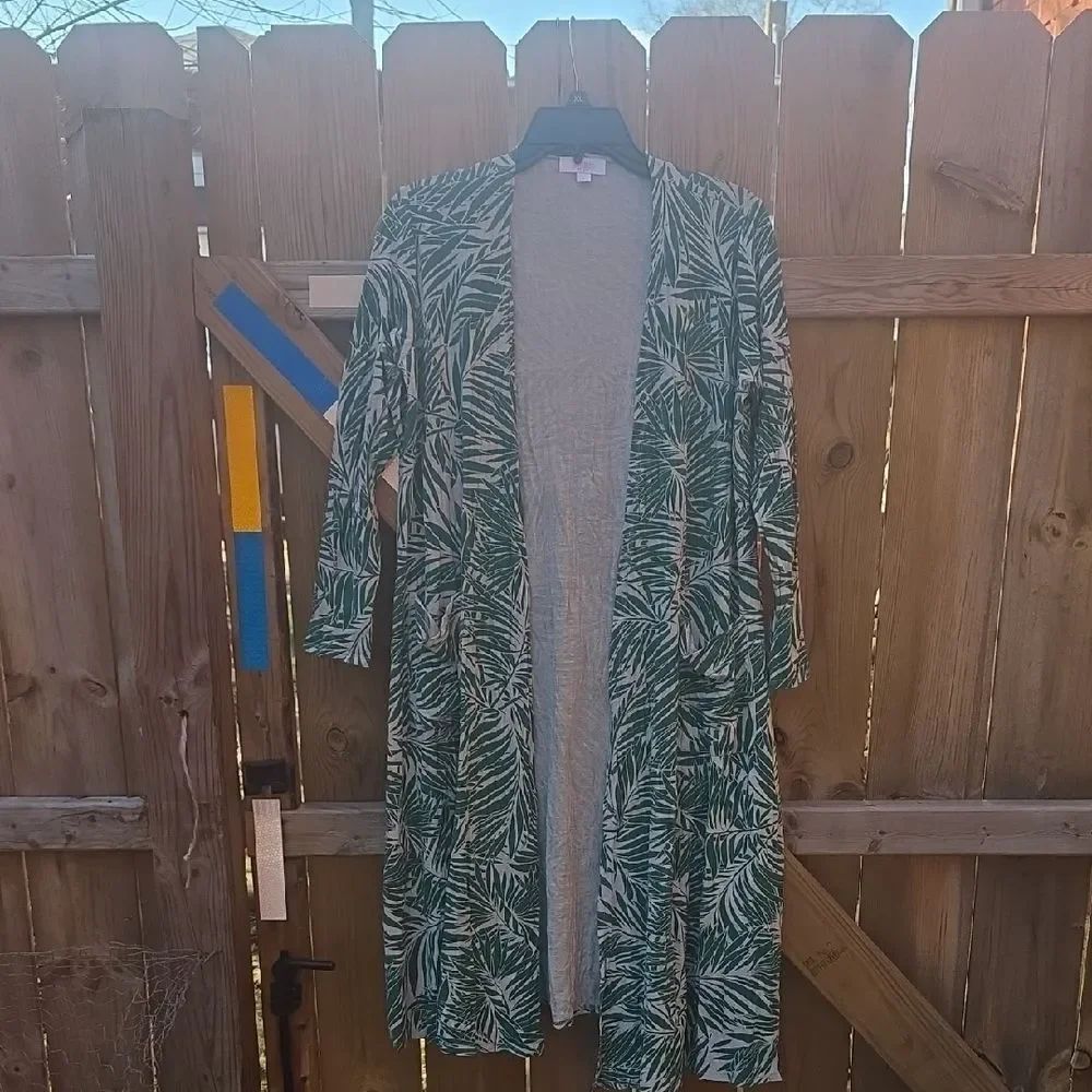 LuLaRoe Green Leaf Pattern Cardigan
